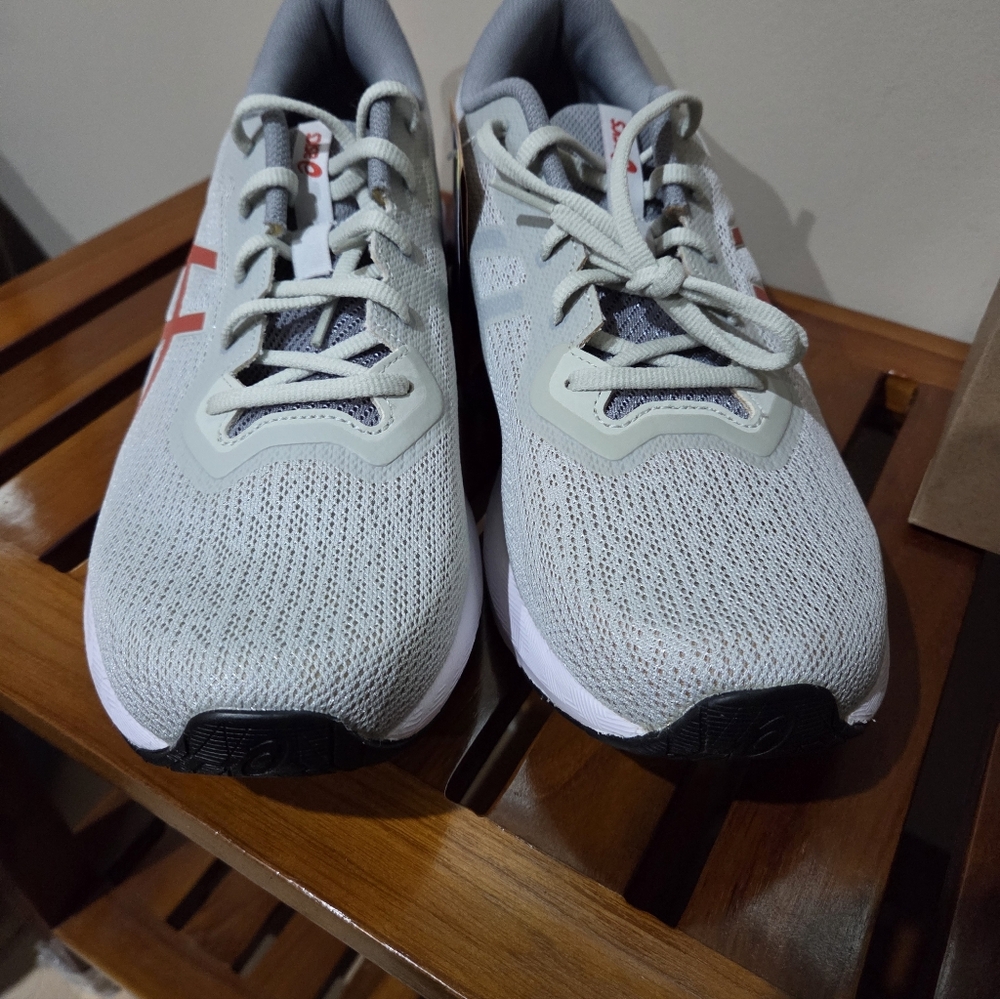 ASICS Men's Versablast 2 Light Sage/Spice Latte Sneakers Size 10.5, 11.5 - Picture 8 of 10